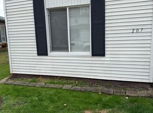 207 W Taylor St, Huntington, IN 46750