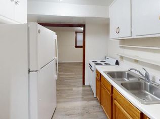 623 N 18th St APT 3, Bismarck, ND 58501