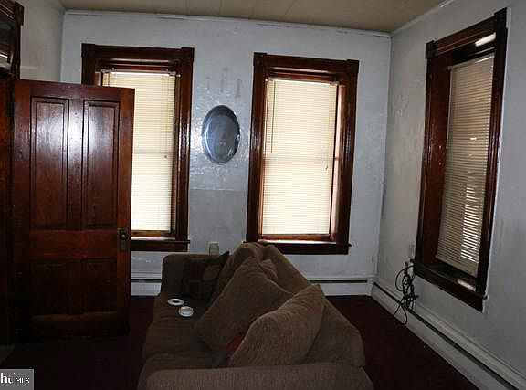 5th image of 39 East Ave