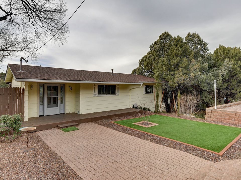 1st image of 520 Hillcrest Dr