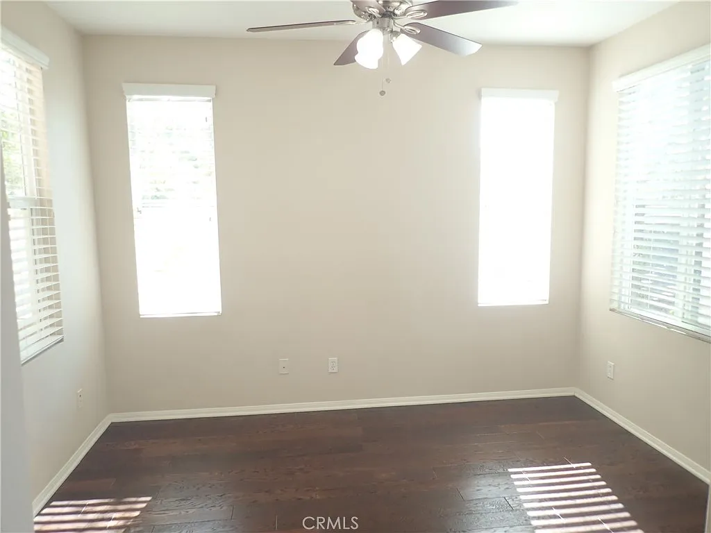 3 bed, 3.5 bath, 1797 sqft, $2,950 — Photo 4