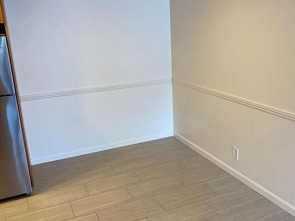 3rd image of 118 Jackson Ave APT 1