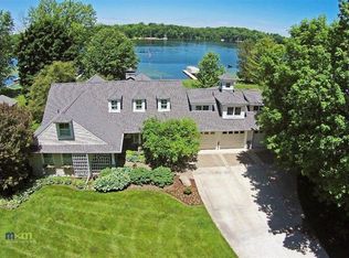7197 Lake Shore Dr, Gregory, MI 48118