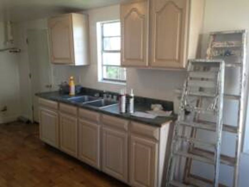 2nd image of 409 N Alabama St