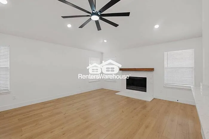 4405 San Mateo Ln — Photo 10