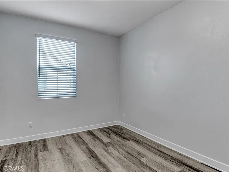 535 Embrook Way — Photo 27