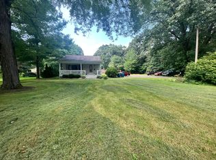 70130 Ironwood Dr, Niles, MI 49120