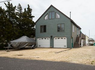 108 Marlin Rd, Tuckerton, NJ 08087