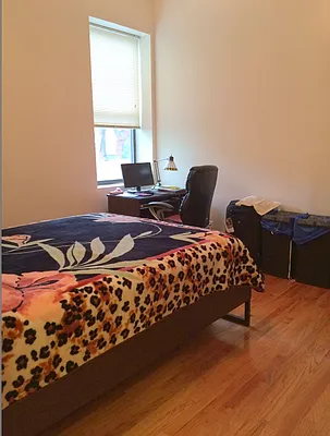 Rented by R New York | media 3