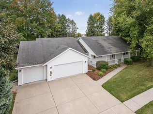 1414 Dodge St, Kewaunee, WI 54216