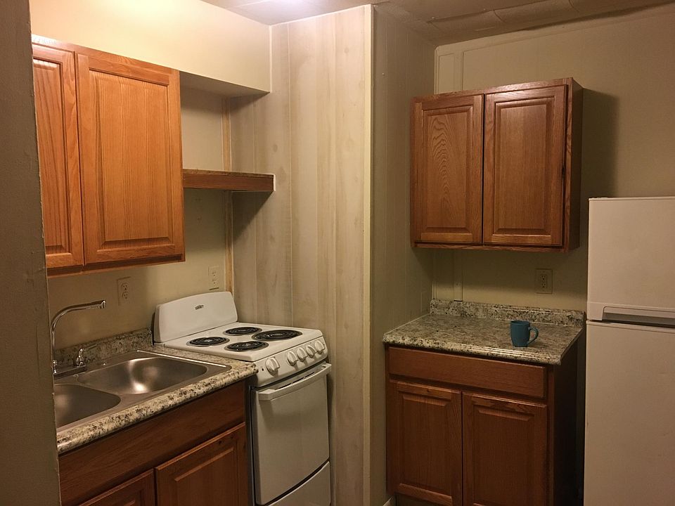 All new counters , cabinets and stove in kitchenette. New toilet and vanity in bath. Very clean