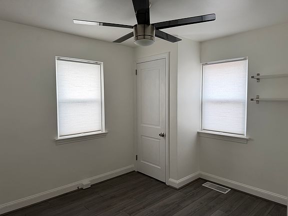 3rd image of 346 W Church Rd