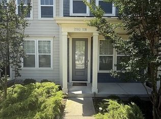 2800 Bedford Green Dr #108, Raleigh, NC 27604