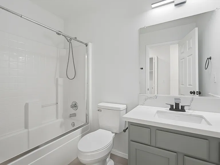 6959 NE Willowgrove St — Photo 6