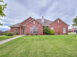 1044 Johnson Ave NW, Piedmont, OK 73078