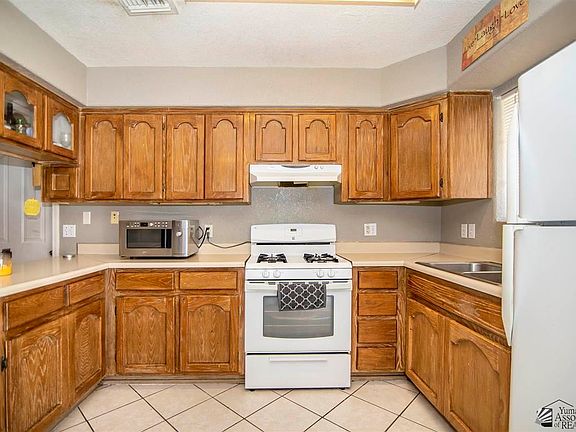 5th image of 1576 E Arizona St