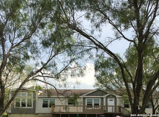 80 High Mdw, Lytle, TX 78052