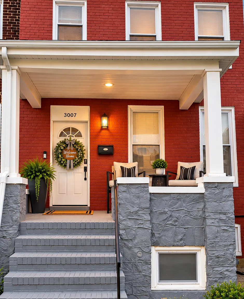 3 bed, 1739 sqft, $2,400 — Photo 1