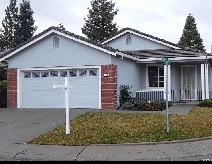 1st image of 1119 Caversham Way