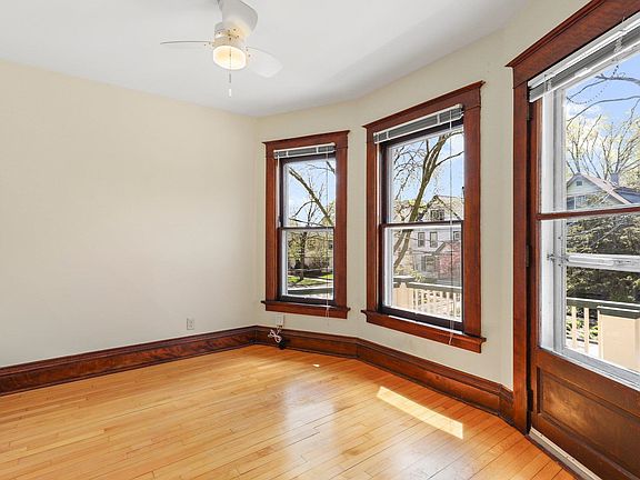 5th image of 705-707 S Dickinson St