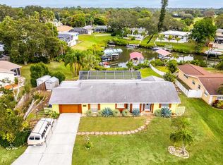 6703 3rd St W, Bradenton, FL 34207