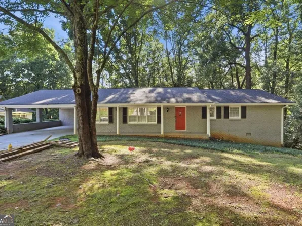 5528 Fern Creek Dr SW, Lilburn, GA 30047