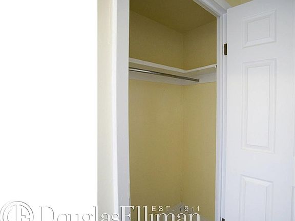 5th image of 153 Norfolk St #0A
