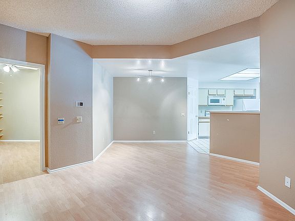 3rd image of 101 N 7th St Unit 147