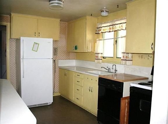 4th image of 2204 Humphreys St