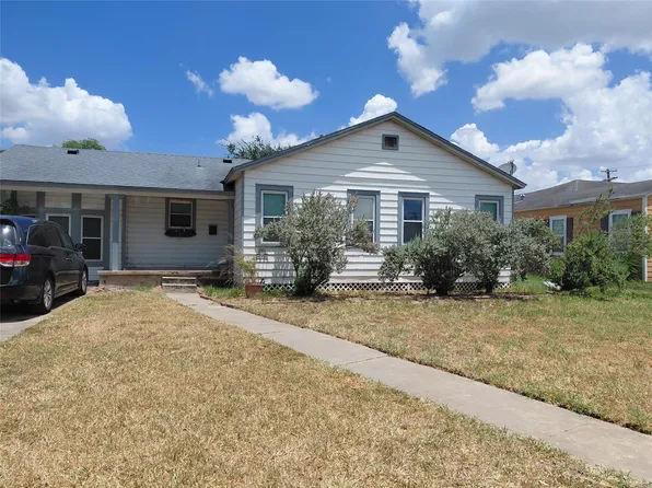 808 W Lee Ave, Kingsville, TX 78363