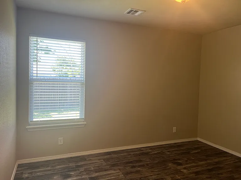 14708 S Hickory Cir — Photo 6
