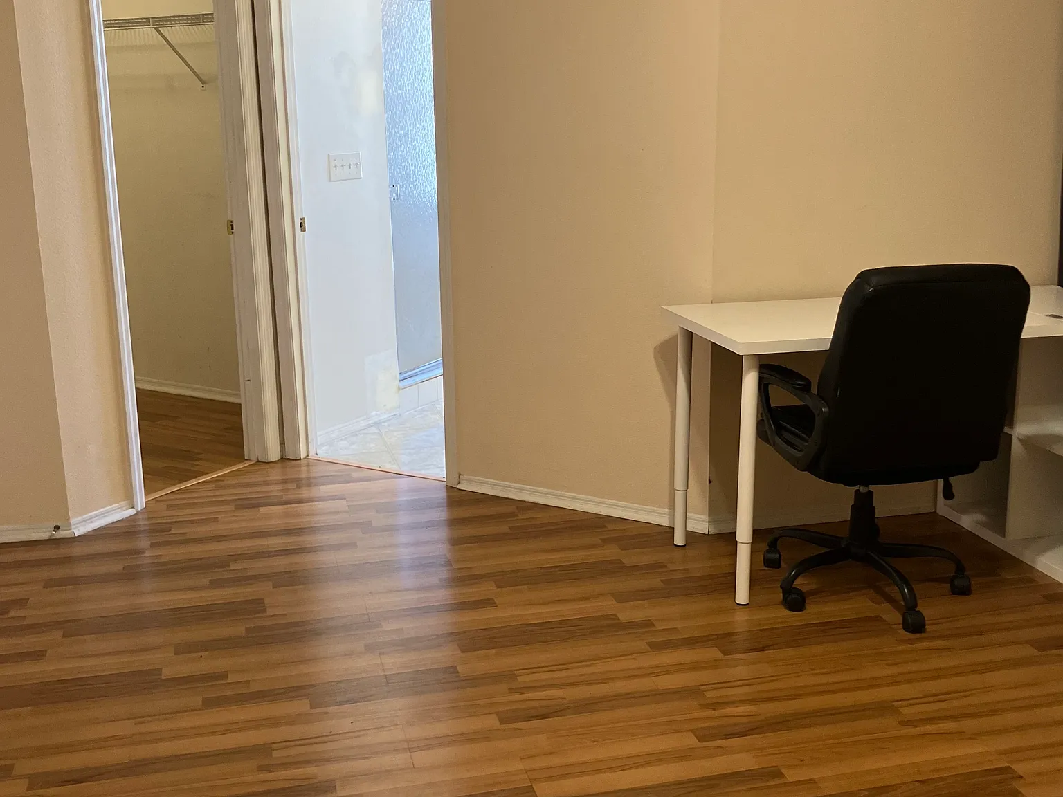 4 bed, 1457 sqft, $920 — Photo 4