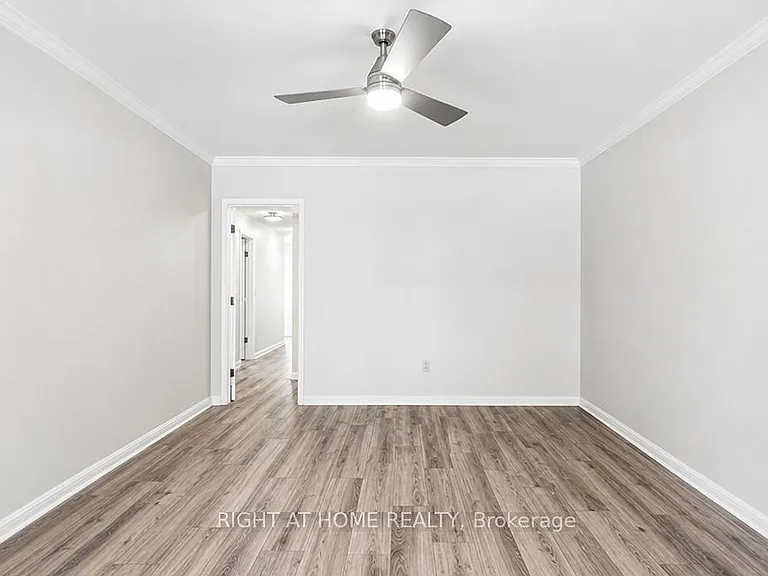 1788 Keele St — Photo 15