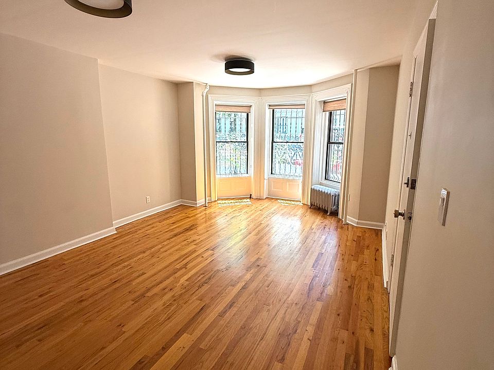 1st image of 423 Sterling Pl #1