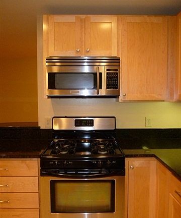 2nd image of 333 W Mifflin St Unit 7030