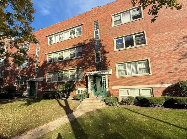 201 Custer Ave #G, Evanston, IL 60202