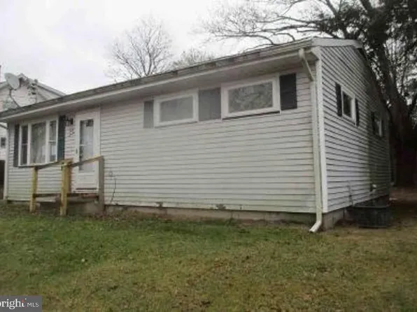 47 N Main St, Greenville, PA 16125