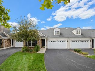 20 Garnet Dr, Woodland Park, NJ 07424