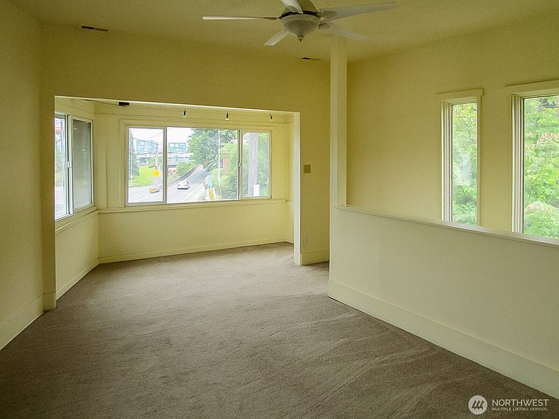 3rd image of 3823 Delridge Way SW