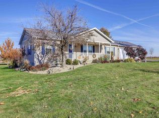 702 Sycamore St, Albany, IL 61230