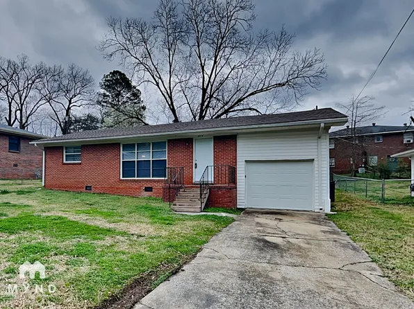 517 Main St, Gardendale, AL 35071