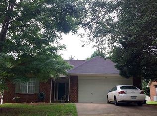8112 David Lee Ln, Charlotte, NC 28227