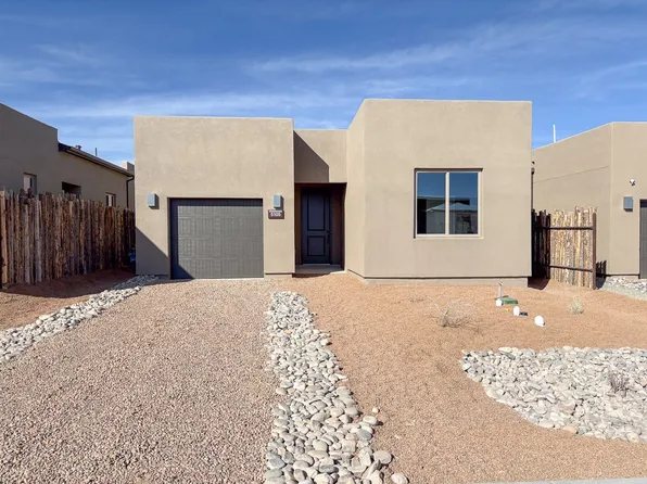 5105 Traditions Pl, Santa Fe, NM 87507