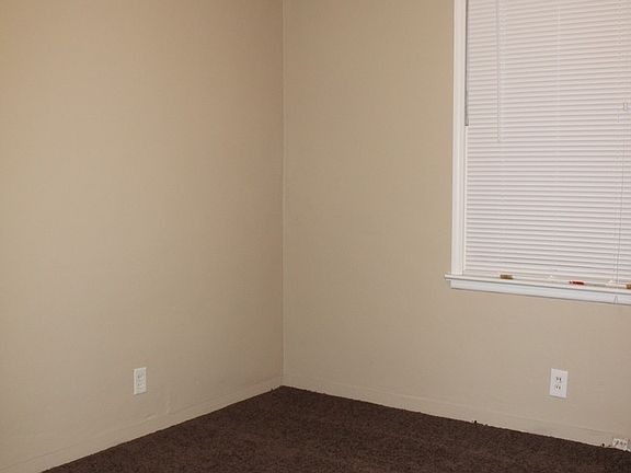 5th image of 2905 Peerless Ave APT 2