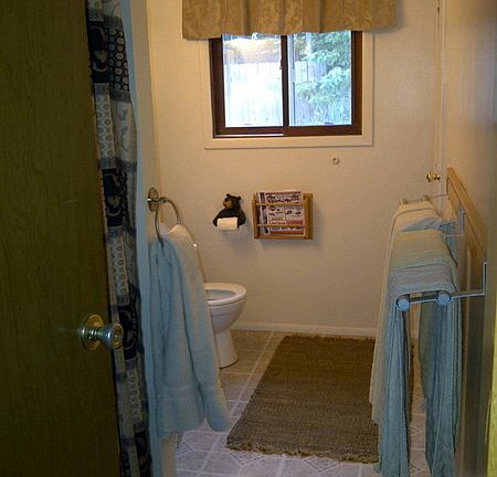 4th image of 28 N Forest Dr