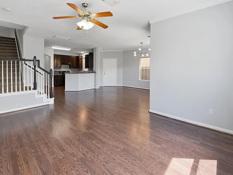 5227 Brinkman Ct — Photo 14