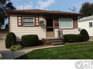 27123 Winslow Ave, Warren, MI 48092