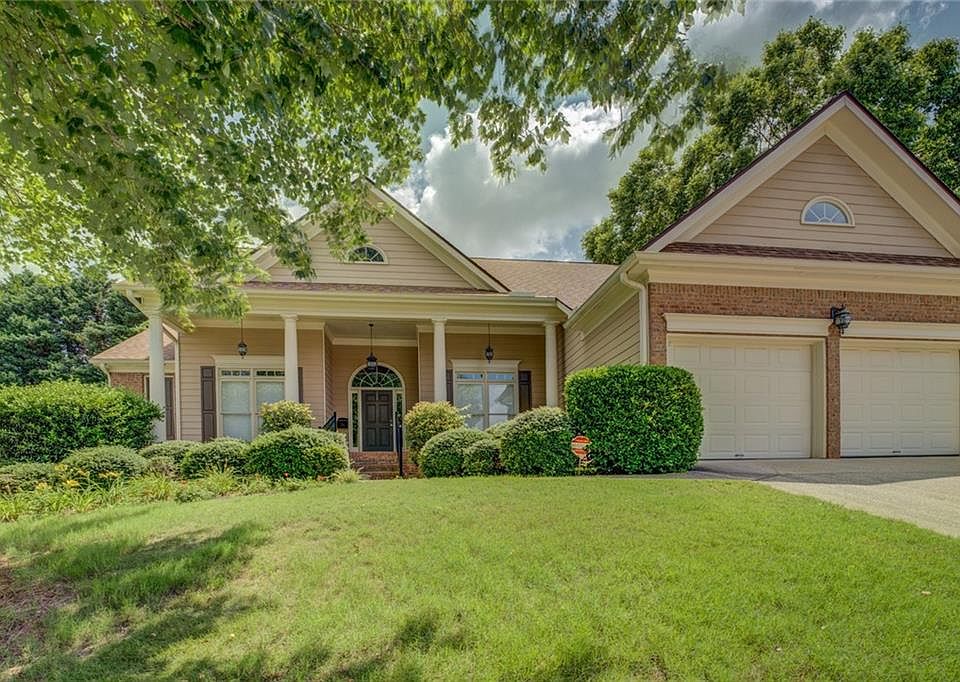 1st image of 1065 Chippewa Oak Dr