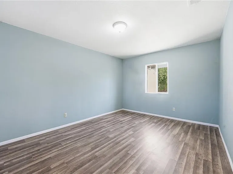 409 W Camellia Way — Photo 19