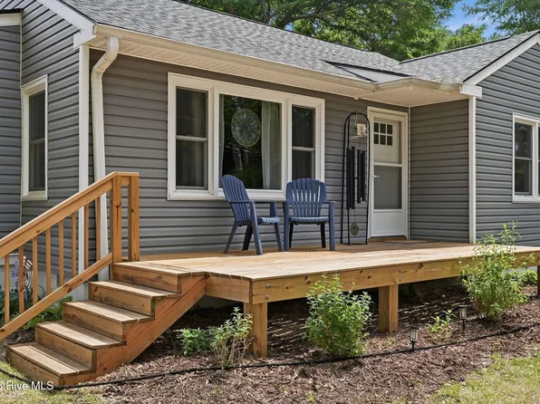 465 N Leak Street, Southern Pines, NC 28387